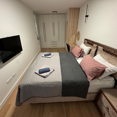 Cadordzina Apartment Free Parking Old Town سراييفو المظهر الخارجي الصورة