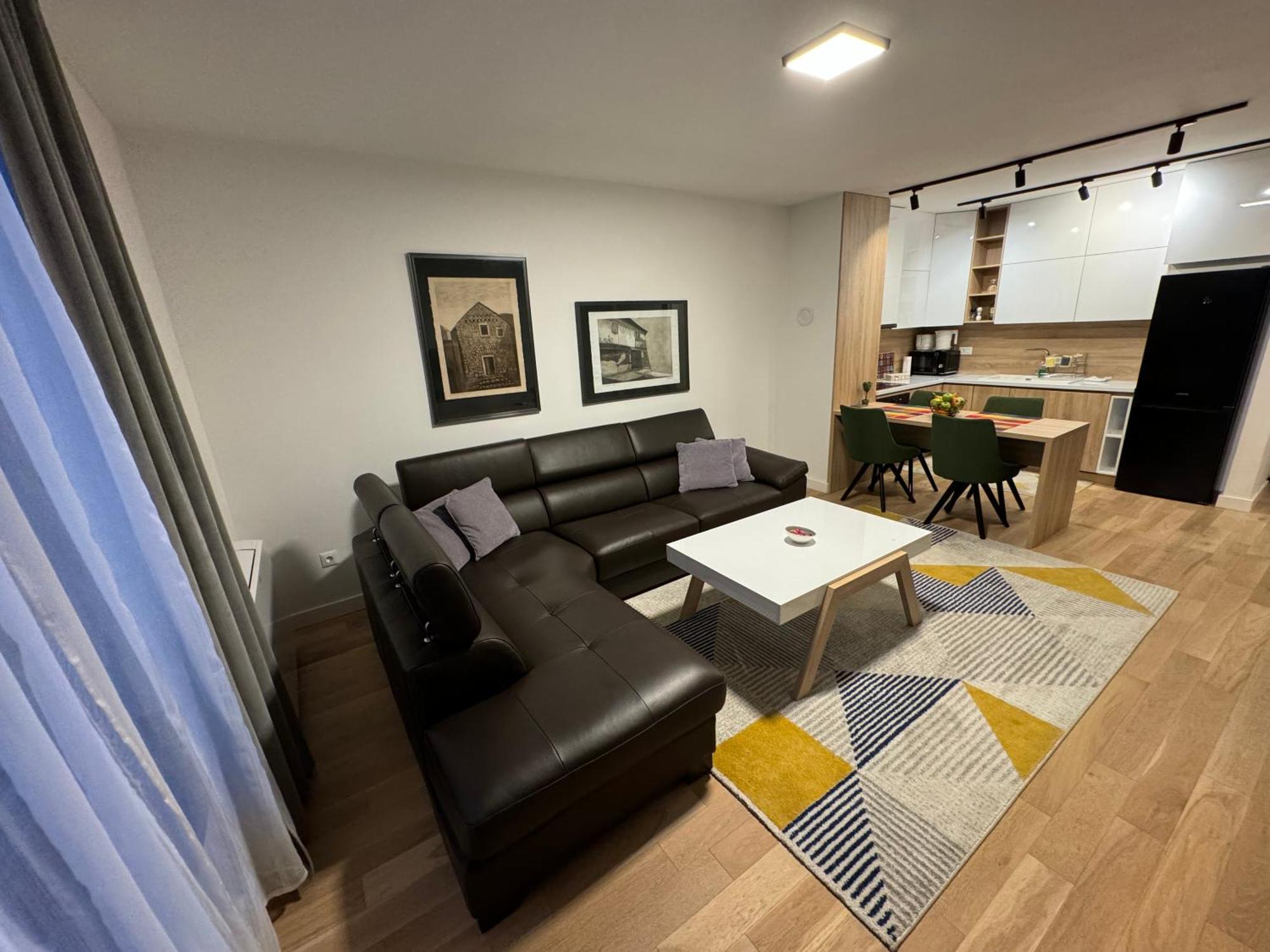 Cadordzina Apartment Free Parking Old Town سراييفو المظهر الخارجي الصورة